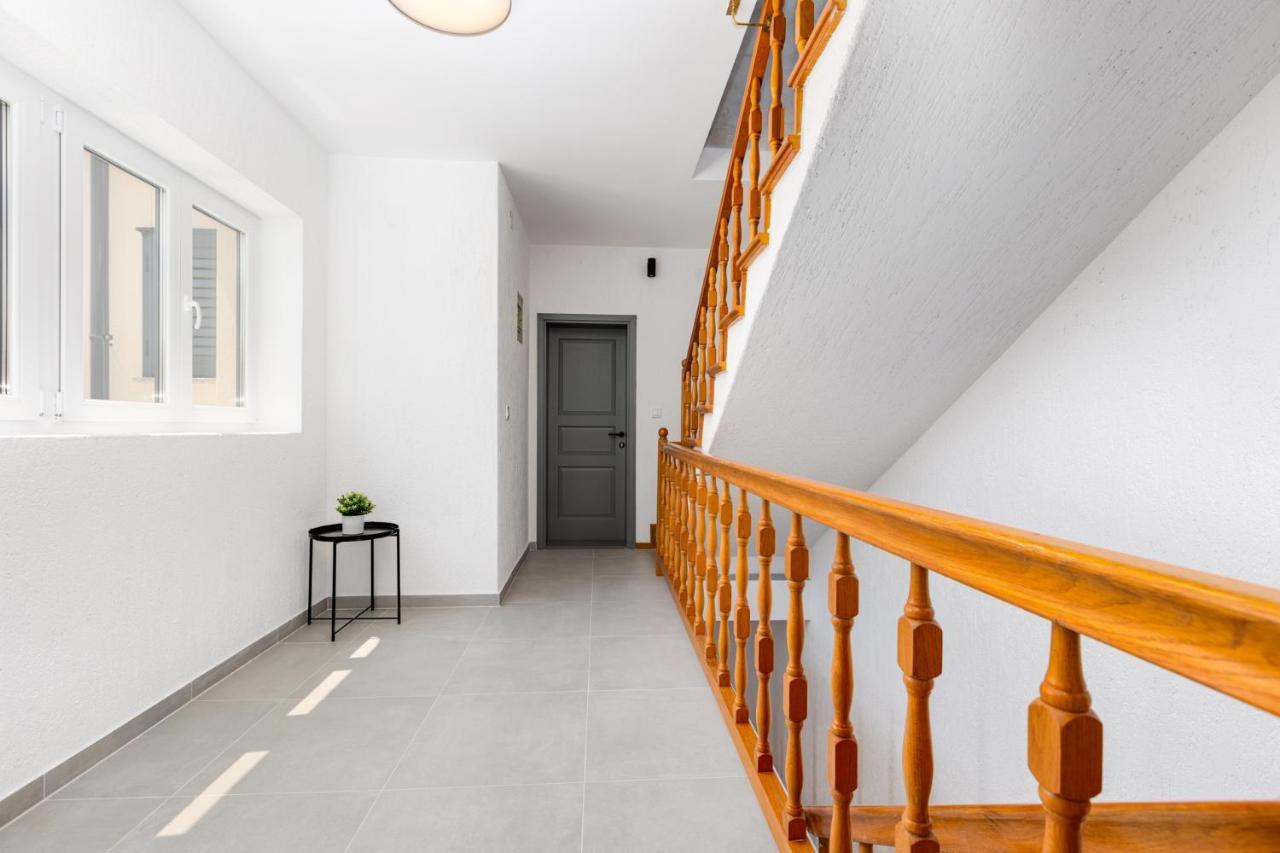 Apartments Cukar Punat Eksteriør billede