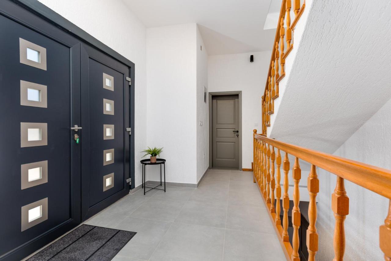 Apartments Cukar Punat Eksteriør billede